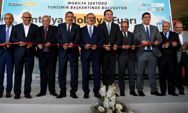 Antalya Mobilya Fuarı açıldı